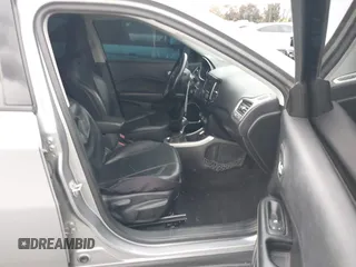 2018 Jeep Compass Altitude с VIN 3C4NJCBB6JT488992, выставлен на аукционе IAAI как лот 42129963 с пробегом 37 710 миль миль и . История ставок и продаж доступна на DreamBid. Изображение 5.