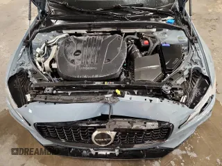 2024 Volvo S60 Plus Dark Theme z VIN 7JRL12TL4RG280801, wystawiony jako Copart lot #59200795 z przebiegiem 29 046 mil mil oraz Czysty tytuł • Clean title. Historia ofert i sprzedaży dostępna na DreamBid. Obrazek 11.