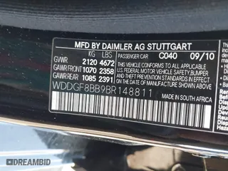 2011 Mercedes-Benz C-Class C 300 Sport with VIN WDDGF8BB9BR148811, listed as a IAAI auction lot 41973538 with 162,798 mi miles. Bid and sale history available at carsss.com. Image 9.