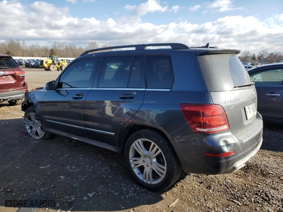 2013 Mercedes-Benz GLK-Class GLK 350 with VIN WDCGG8JBXDG126253, listed as a Copart auction lot 47227115 with 141,834 mi miles and Salvage Title. Bid and sale history available at carsss.com. Image 2.