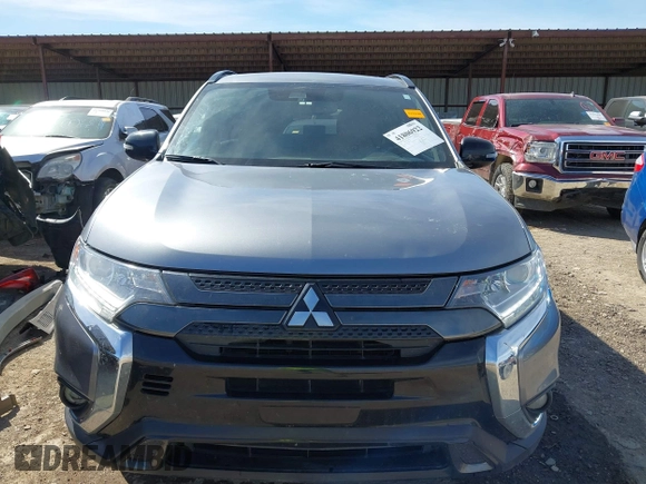 2020 Mitsubishi Outlander SE with VIN JA4AD3A34LZ036626, listed as a IAAI auction lot 41806922 with 100,414 mi miles and . Bid and sale history available at DreamBid. Image 13.