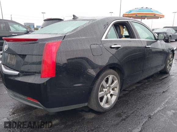 2013 Cadillac ATS z VIN 1G6AA5RA6D0122459, wystawiony jako IAAI lot #41549859 z przebiegiem 144 641 mil mil oraz . Historia ofert i sprzedaży dostępna na DreamBid. Obrazek 4.