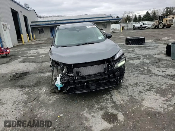 2025 Nissan Rogue S z VIN 5N1BT3AB0SC790995, wystawiony jako Copart lot #48211515 z przebiegiem 260 mil mil oraz Szkoda całkowita • Salvage title. Historia ofert i sprzedaży dostępna na DreamBid. Obrazek 11.