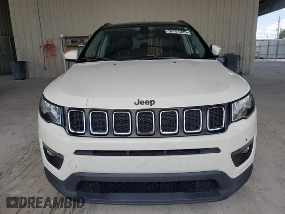 2019 Jeep Compass Altitude with VIN 3C4NJCBB0KT637477, listed as a Copart auction lot 57751005 with 94,316 mi miles and Clean title. Bid and sale history available at DreamBid. Image 5.