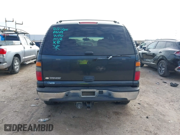 2006 Chevrolet Tahoe LS with VIN 1GNEC13V16J163907, listed as a IAAI auction lot 41232903 with 142,382 mi miles. Bid and sale history available at carsss.com. Image 16.