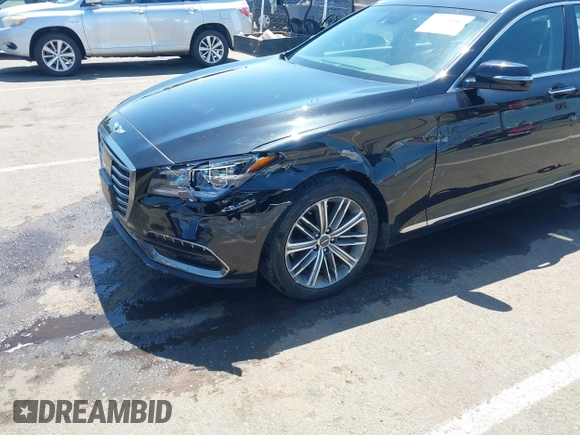 2018 Genesis G80 3.8L с VIN KMHGN4JE3JU284909, выставлен на аукционе IAAI как лот 42188611 с пробегом 37 215 миль миль и . История ставок и продаж доступна на DreamBid. Изображение 6.