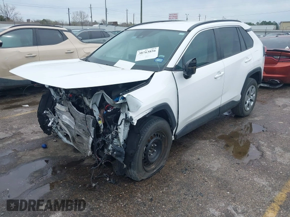 2021 Toyota RAV4 LE with VIN 2T3H1RFV8MC154028, listed as a IAAI auction lot 38763856 with 1 mi miles. Bid and sale history available at carsss.com. Image 2.