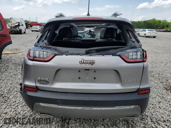 2019 Jeep Cherokee Limited z VIN 1C4PJMDX6KD139989, wystawiony jako Copart lot #54819445 z przebiegiem 119 077 mil mil oraz Szkoda całkowita • Salvage title. Historia ofert i sprzedaży dostępna na DreamBid. Obrazek 6.