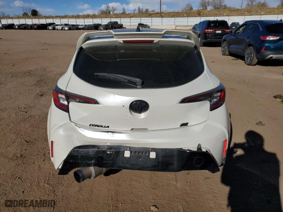 2020 Toyota Corolla Hatchback SE with VIN JTNB4RBE0L3091568, listed as a Copart auction lot 81699674 with 115,047 mi miles and Salvage Title. Bid and sale history available at carsss.com. Image 6.