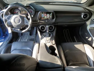 2017 Chevrolet Camaro 2SS с VIN 1G1FH1R72H0114367, выставлен на аукционе Copart как лот 52873255 с пробегом 77 062 миль миль и Списание • Salvage title. История ставок и продаж доступна на DreamBid. Изображение 8.