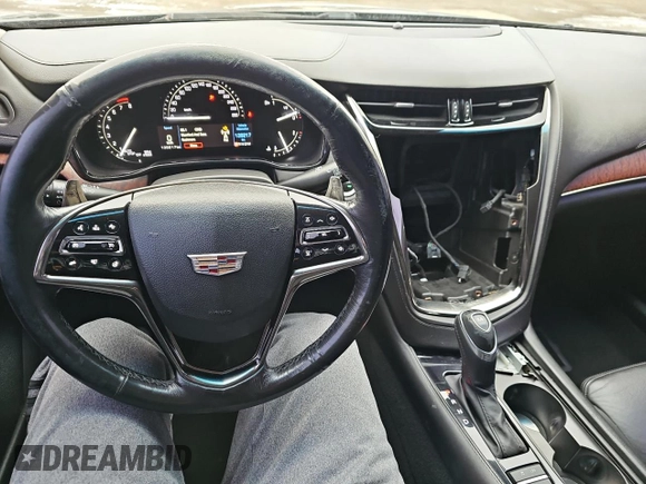 2018 Cadillac CTS Luxury AWD with VIN 1G6AX5SS8J0142886, listed as a Copart auction lot 43251575 with 139,217 mi miles and Clean Title. Bid and sale history available at DreamBid. Image 9.