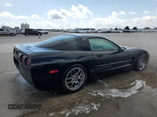 2001 Chevrolet Corvette with VIN 1G1YY22G015109041, listed as a Copart auction lot 72187544 with 91,734 mi miles and Non Repairable. Bid and sale history available at carsss.com. Image 3.