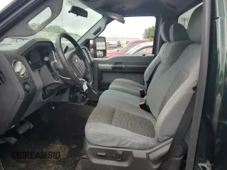 2013 Ford F-250 XL with VIN 1FTBF2B68DEA82735, listed as a Copart auction lot 58543855 with 106,710 mi miles and Salvage title. Bid and sale history available at DreamBid. Image 7.