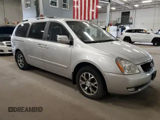 2014 Kia Sedona LX with VIN KNDMG4C72E6574651, listed as a Copart auction lot 55354355 with 155,795 mi miles and Clean Title. Bid and sale history available at carsss.com. Image 4.