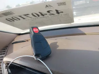 2004 Mercedes-Benz S 430 z VIN WDBNG70J04A423615, wystawiony jako IAAI lot #42407100 z przebiegiem Nie podano mil oraz . Historia ofert i sprzedaży dostępna na DreamBid. Obrazek 11.
