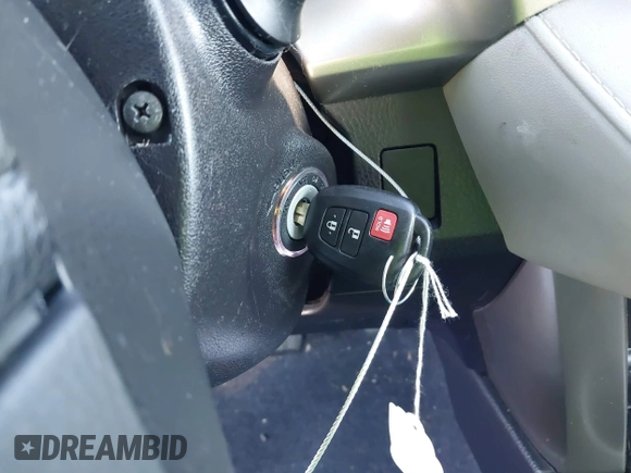 2015 Toyota RAV4 LE с VIN 2T3BFREV2FW275115, выставлен на аукционе IAAI как лот 41143981 с пробегом 98 257 миль миль и . История ставок и продаж доступна на DreamBid. Изображение 11.