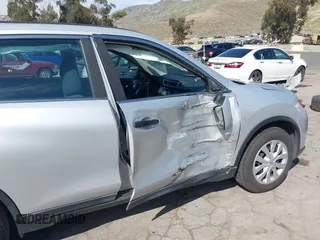 2016 Nissan Rogue SL with VIN 5N1AT2MT9GC753445, listed as a IAAI auction lot 42011924 with 110,663 mi miles and . Bid and sale history available at carsss.com. Image 6.