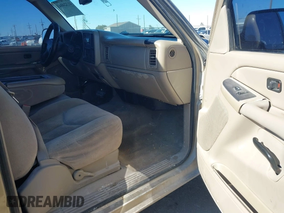 2006 Chevrolet Silverado 1500 LT1 with VIN 1GCEC19T36Z139866, listed as a IAAI auction lot 41324041 with 338,425 mi miles and . Bid and sale history available at DreamBid. Image 5.