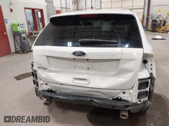 2013 Ford Edge SE z VIN 2FMDK3GC2DBC66486, wystawiony jako IAAI lot #42630850 z przebiegiem 133 750 mil mil oraz . Historia ofert i sprzedaży dostępna na DreamBid. Obrazek 6.
