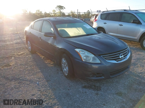 2010 Nissan Altima 2.5 S with VIN 1N4AL2AP4AN517640, listed as a IAAI auction lot 41756535 with 159,215 mi miles. Bid and sale history available at carsss.com. Image 1.