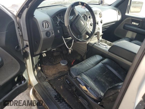 2005 Ford F-150 XLT с VIN 1FTPX04565KC01266, выставлен на аукционе Copart как лот 85254594 с пробегом Не указан миль и Чистый • Clean title. История ставок и продаж доступна на DreamBid. Изображение 8.