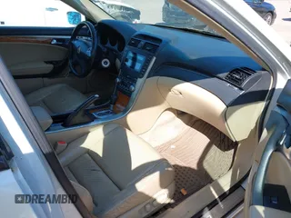 2005 Acura TL with VIN 19UUA66215A031304, listed as a IAAI auction lot 42066499 with 220,475 mi miles. Bid and sale history available at carsss.com. Image 5.