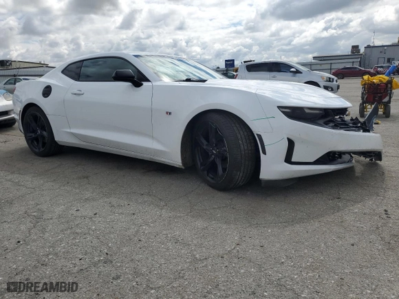 2019 Chevrolet Camaro 1LT with VIN 1G1FB1RX4K0158430, listed as a Copart auction lot 49272775 with 61,641 mi miles and Salvage Title. Bid and sale history available at carsss.com. Image 4.
