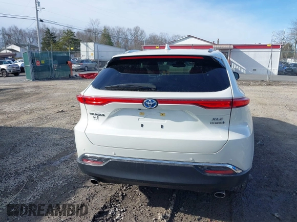 2022 Toyota Venza LE with VIN JTEAAAAH8NJ115518, listed as a IAAI auction lot 41758903 with 17,738 mi miles and . Bid and sale history available at DreamBid. Image 17.