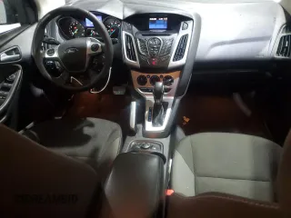 2013 Ford Focus SE with VIN 1FADP3K27DL229864, listed as a Copart auction lot 49821675 with 208,385 mi miles and Salvage Title. Bid and sale history available at DreamBid. Image 8.