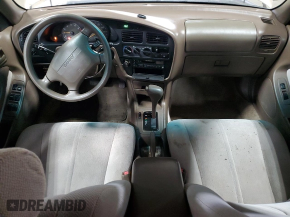 1996 Toyota Camry DX with VIN 4T1BG12K1TU830665, listed as a Copart auction lot 87089344 with 174,929 mi miles and Non Repairable. Bid and sale history available at carsss.com. Image 8.