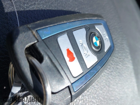 2016 BMW 4 Series 435i z VIN WBA3R1C5XGK529788, wystawiony jako IAAI lot #41809375 z przebiegiem 86 954 mil mil oraz . Historia ofert i sprzedaży dostępna na DreamBid. Obrazek 11.