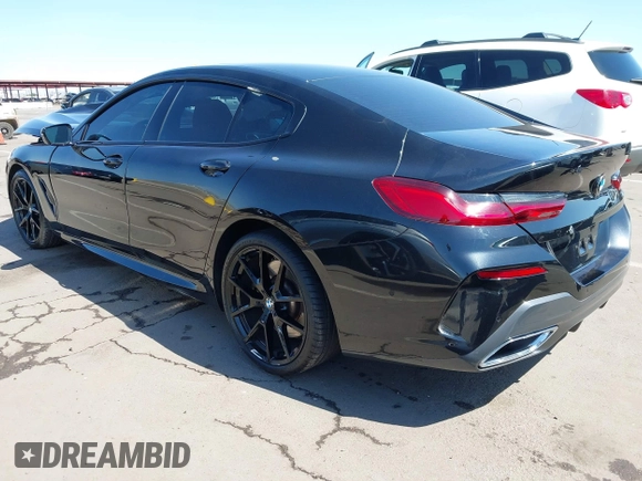 2022 BMW 8 Series 840i with VIN WBAGV2C06NCH71589, listed as a IAAI auction lot 41852263 with Not Provided miles and . Bid and sale history available at carsss.com. Image 3.