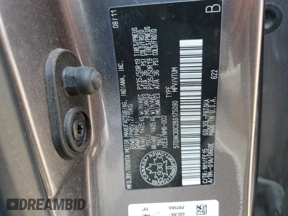 2011 Toyota Sienna SE with VIN 5TDXK3DC2BS175090, listed as a Copart auction lot 62560875 with 250,496 mi miles and Salvage title. Bid and sale history available at DreamBid. Image 13.