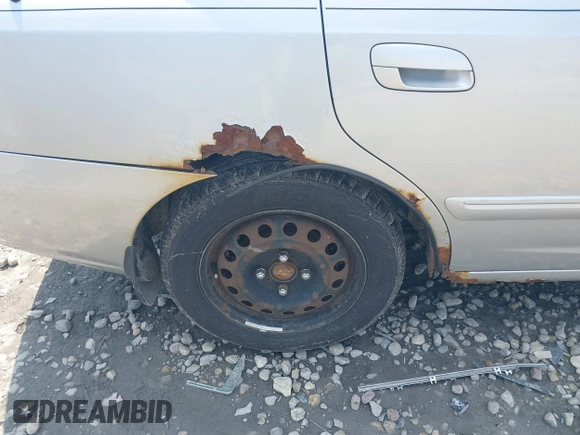 2005 Hyundai Elantra GLS with VIN KMHDN46D15U111432, listed as a IAAI auction lot 42408543 with 198,013 mi miles and . Bid and sale history available at DreamBid. Image 16.