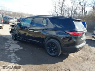2023 Chevrolet Traverse LT Cloth with VIN 1GNEVGKWXPJ170993, listed as a IAAI auction lot 41532217 with 33,596 mi miles. Bid and sale history available at carsss.com. Image 3.