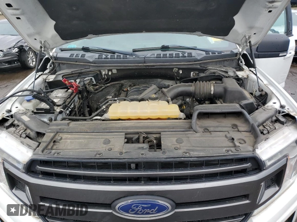 2018 Ford F-150 XL with VIN 1FTFX1E55JFB68361, listed as a Copart auction lot 55599775 with 202,826 mi miles and Clean Title. Bid and sale history available at carsss.com. Image 11.