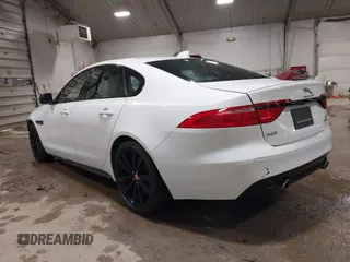 2019 Jaguar XF with VIN SAJBM4FV7KCY77286, listed as a IAAI auction lot 41273612 with 41,452 mi miles and . Bid and sale history available at DreamBid. Image 3.