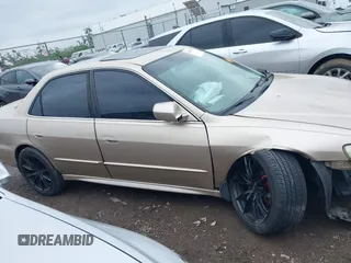 2001 Honda Accord EX с VIN 1HGCG16501A083282, выставлен на аукционе IAAI как лот 42362737 с пробегом Не указан миль и . История ставок и продаж доступна на DreamBid. Изображение 14.
