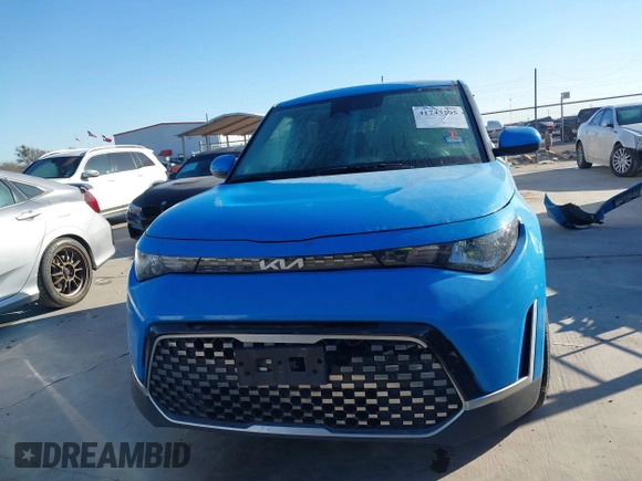 2023 Kia Soul EX with VIN KNDJ33AU2P7194532, listed as a IAAI auction lot 41743205 with 44,268 mi miles. Bid and sale history available at carsss.com. Image 13.