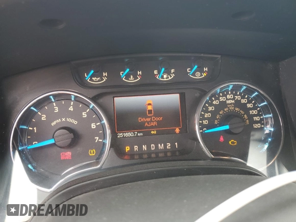 2013 Ford F-150 XL with VIN 1FTFW1ET0DFD58221, listed as a Copart auction lot 58788015 with 251,650 mi miles and Clean title. Bid and sale history available at DreamBid. Image 9.