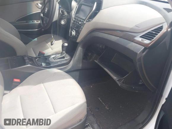 2017 Hyundai Santa Fe 2.4L z VIN 5NMZU3LB4HH026378, wystawiony jako IAAI lot #41906997 z przebiegiem 105 777 mil mil oraz . Historia ofert i sprzedaży dostępna na DreamBid. Obrazek 5.