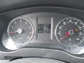 2014 Volkswagen Jetta SE with VIN 3VWD17AJ0EM371501, listed as a IAAI auction lot 42597170 with 166,686 mi miles and . Bid and sale history available at DreamBid. Image 7.
