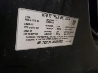 2024 Tesla Cybertruck z VIN 7G2CEHEDXRA010522, wystawiony jako Copart lot #43239515 z przebiegiem Nie podano mil oraz Szkoda całkowita • Salvage title. Historia ofert i sprzedaży dostępna na DreamBid. Obrazek 14.