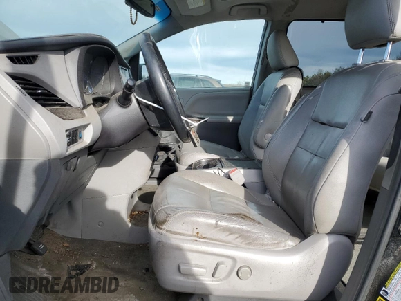 2017 Toyota Sienna XLE с VIN 5TDDZ3DC8HS153859, выставлен на аукционе Copart как лот 41522545 с пробегом 288 439 миль миль и Чистый • Clean title. История ставок и продаж доступна на DreamBid. Изображение 7.