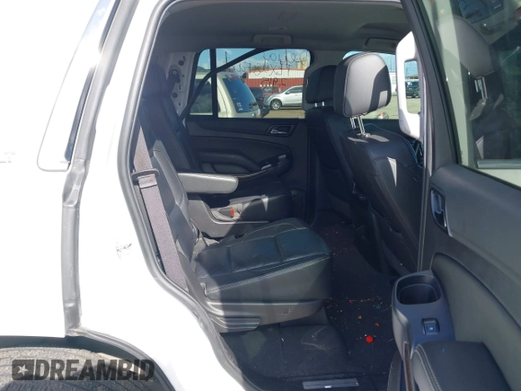 2019 Chevrolet Tahoe LT z VIN 1GNSCBKC0KR393975, wystawiony jako IAAI lot #41129927 z przebiegiem 119 470 mil mil oraz . Historia ofert i sprzedaży dostępna na DreamBid. Obrazek 8.