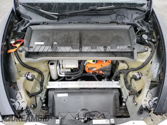 2024 Tesla Model Y with VIN 7SAYGDED5RF093410, listed as a Copart auction lot 50557225 with 6,396 mi miles and Salvage Title. Bid and sale history available at DreamBid. Image 14.