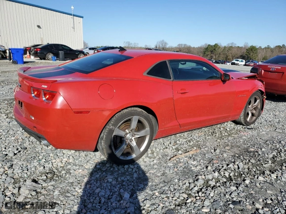 2010 Chevrolet Camaro 2SS with VIN 2G1FT1EW4A9182659, listed as a Copart auction lot 45244465 with 40,583 mi miles and Salvage Title. Bid and sale history available at carsss.com. Image 3.