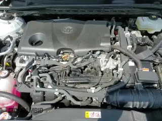 2021 Toyota Camry Hybrid XLE with VIN 4T1F31AK8MU569339, listed as a Copart auction lot 61220835 with 15,553 mi miles and Salvage title. Bid and sale history available at DreamBid. Image 14.