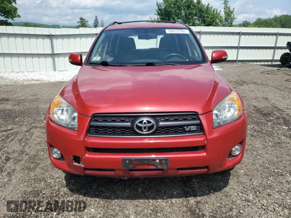 2011 Toyota RAV4 Sport z VIN JTMRK4DV1B5105442, wystawiony jako Copart lot #58872785 z przebiegiem 113 069 mil mil oraz Szkoda całkowita • Salvage title. Historia ofert i sprzedaży dostępna na DreamBid. Obrazek 5.
