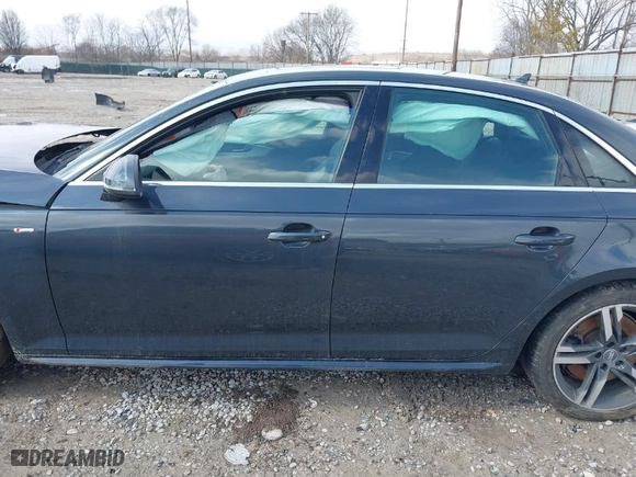 2018 Audi A4 Premium Plus with VIN WAUENAF44JN000852, listed as a IAAI auction lot 41630986 with 114,724 mi miles. Bid and sale history available at carsss.com. Image 14.